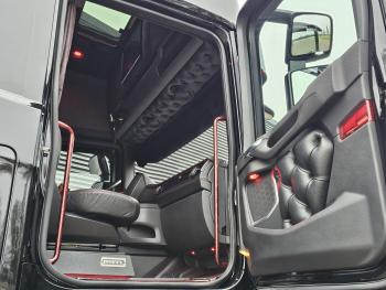 S660 V8 LONGLINE / XXL / SPECIAL / SHOWTRUCK